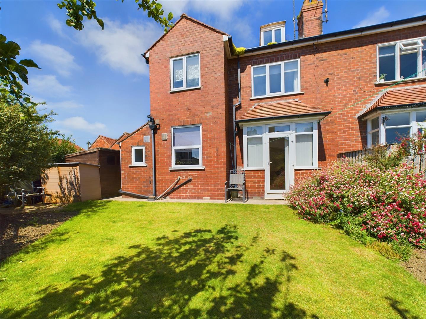 Eighth Avenue, Bridlington Belts Estate Agents